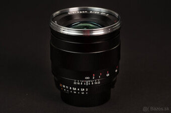 Zeiss Distagon T 25mm f/2. Nikon