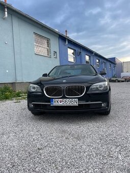 BMW 740d X Drive