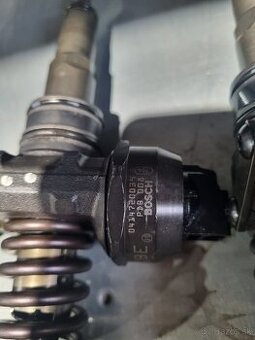 predám trysky vstrekovač PD BOSCH 0414720039