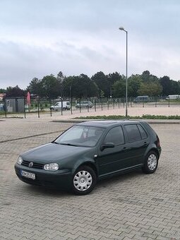 Volkswagen Golf 4