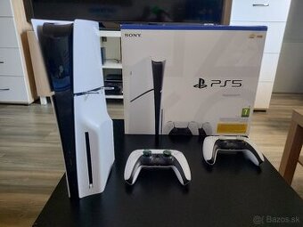 Predám PS5 Slim s mechanikou+2×Dualsense5+záruka.