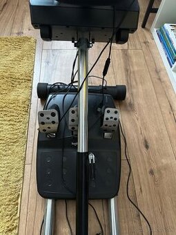 Volant Logitech G920 pre Xbox One + stojan