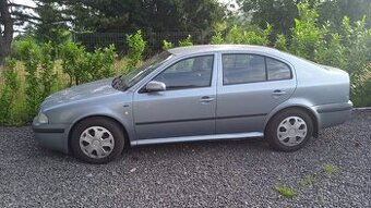 Octavia 1.8 turbo benzin