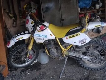 Predám suzuki dr 350