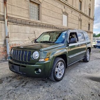 Jeep Patriot 2.0 CRD Limited 4x4 BEZ HRDZE z IT