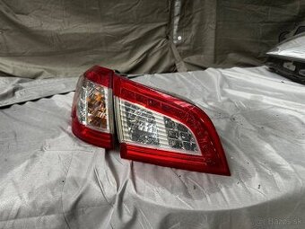 Peugeot 508 2010-2018 ľave zadné svetlo