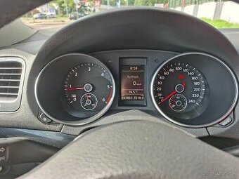 Volkswagen Golf 6