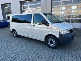 Volkswagen T5 Transporter L2H1 - 8 miestny