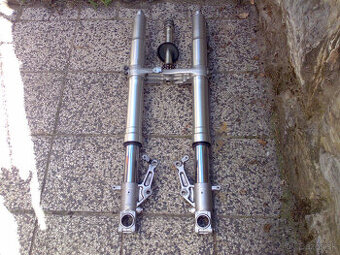 suzuki gsxr 750 srad 1999 tlmice