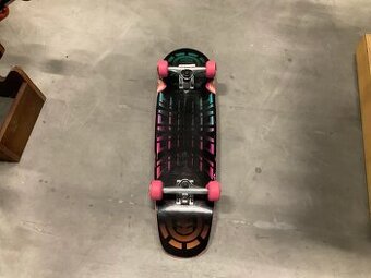 Predam UPLNE NOVY skateboard