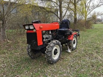 Malotraktor 4x4