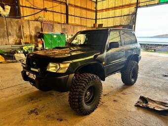 Nissan Patrol y61 2.8 td