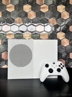 Xbox One S 1TB – TOP stav | Nový ovládač