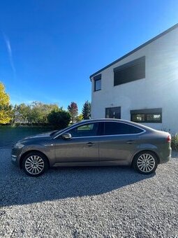 Ford Mondeo (2011) 2.0 TDCi Titanium Hatchback, 103kW - 1