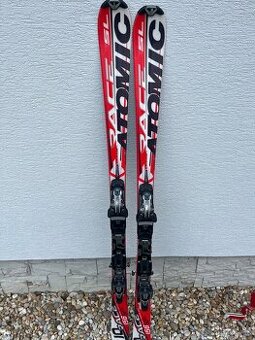 Lyže Atomic 156