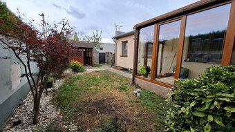 Na predaj 6i rodinný dom v tichej časti mesta Senica.