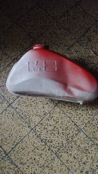 MZ-palivová nádrž