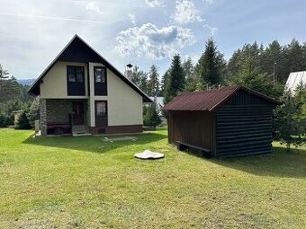 Chata na Košiarnom Briežku, časť Červený Jarok, okr. Sp. Nov - 1