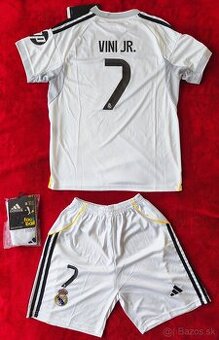 Detský dres Real Madrid - Vinícius Júnior