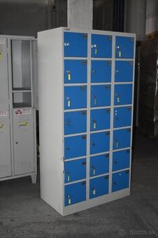 21-priehradková skriňa na úschovu cenností, modrá - použitá - 1