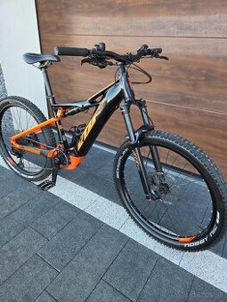 Ktm Macina  Lycan 272 top stav Kapoho 7973 Elektrobicykel Kt