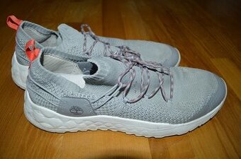 predam original panske topanky/tenisky Timberland