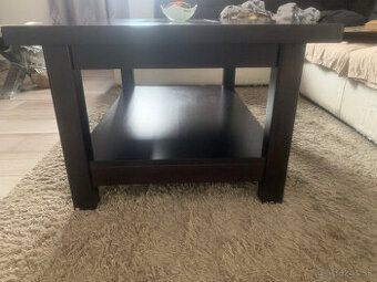 konferečný stolík