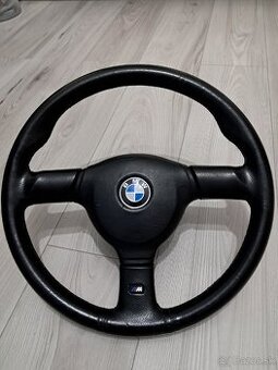 Volant M-tech 2 BMW E30 E34 E23