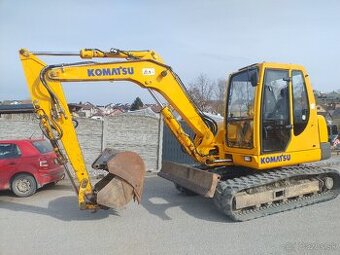 Komatsu pc75