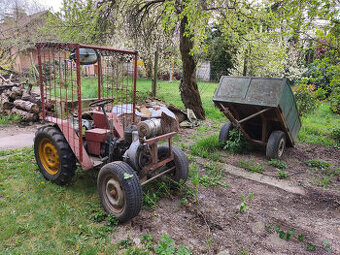 Malotraktor opraviteľný + vlečka