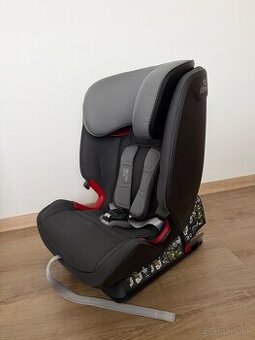 Autosedačka Britax Römer Advansafix IV M