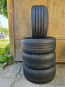 Predám 4-letné pneumatiky Goodyear Eagle 225/45 R18