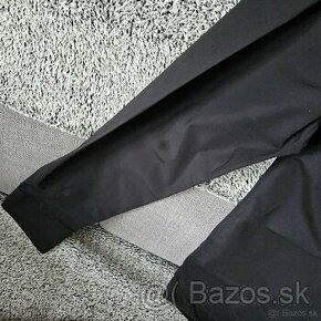 Čierna elegantná košela