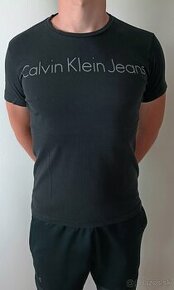 Pánske čierne tričko CALVIN KLEIN