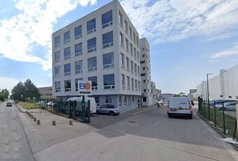 Prenájom kancelárskych priestorov 210m² v časti Bratislava Ž