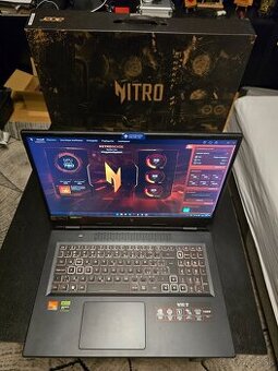Acer Nitro 17.3" RTX4070