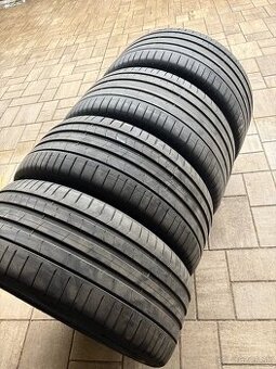 275/40 R21 a 315/35 R21 Pirelli Letne