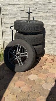 ALU DISKY 5X114,3 R17 7j ET 50 stred 67,1