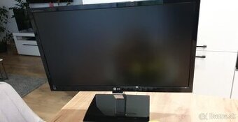 LG 23 palcovy monitor