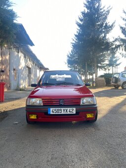 Peugeot 205 CTI
