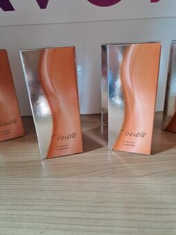 AVON Parfumovaná voda Treselle 50 ml