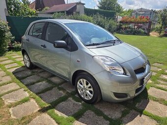 Predám Toyota Yaris 1.0 benzín