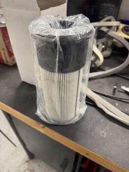 Predam novy hydraulicky filter na komatsu wb 97