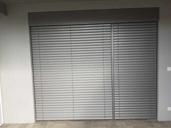 Exterierová žalúzia Z70 Ral 9007 Somfy WT