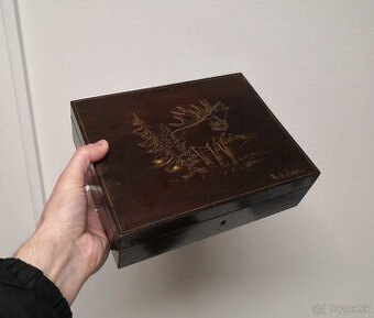 Starožitná drevená kazeta - 1