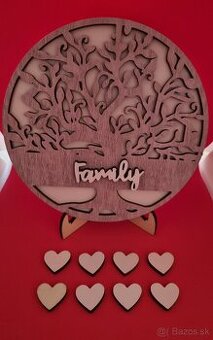 Rodinný strom z dreva