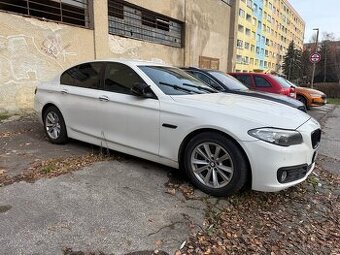 BMW 530XD F10 Poškodený motor