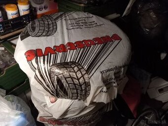 Hectorra 5  225/55  R17 XL (4ks) letné