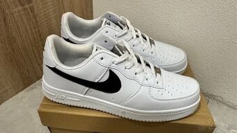 Nike air tenisky