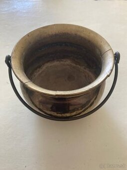 Medený/bronzovy kotlík